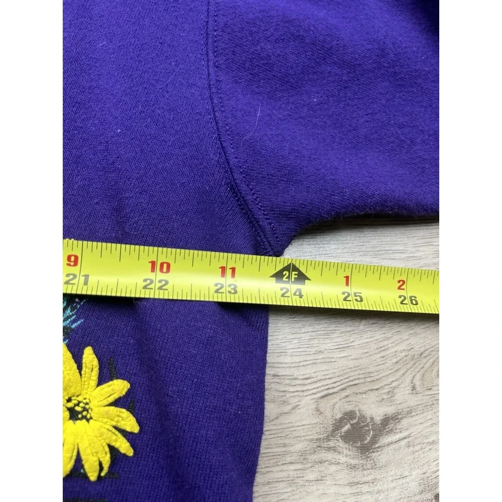 Vintage Gruene Texas Sweatshirt Women's Size Large Floral Double Sided Collared‎